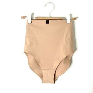 La SENZA High Waist Shaping Panty NWT Nude